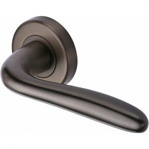 Door Handle Lever Latch on Round Rose Columbus Design