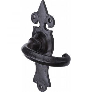 The Tudor Door Handle Lever Latch Wroxeter Design