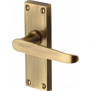 Door Handle Lever Latch Victoria Short Design