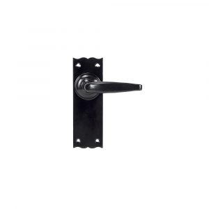 Oak Lever Latch Set