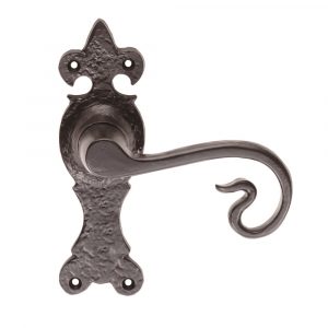 Curly Tail Lever On Backplate – Latch
