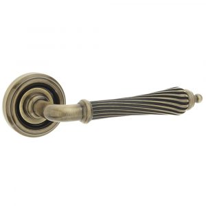 Jv652 Giselle Lever On Rose 53X10mm