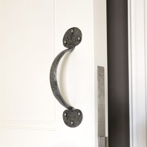 Traditional Pull Handles